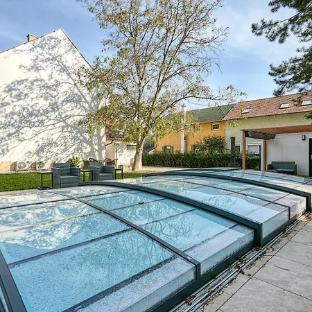 Apartment Botaniq